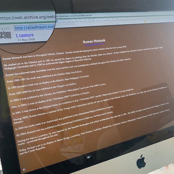 Y2K I Streetcar St. Charles Ave. New Orleans by Ukrainian Artist Roman Motuzok - Picture 9 of 13